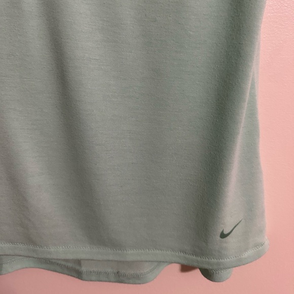 Nike Green Cap Sleeve Graphic Tee - Picture 5 of 10